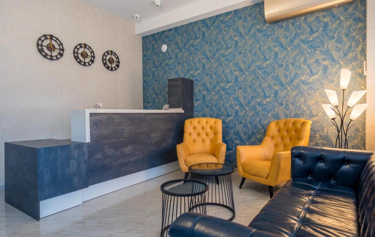 Aura Hotel Тбилиси Экстерьер фото