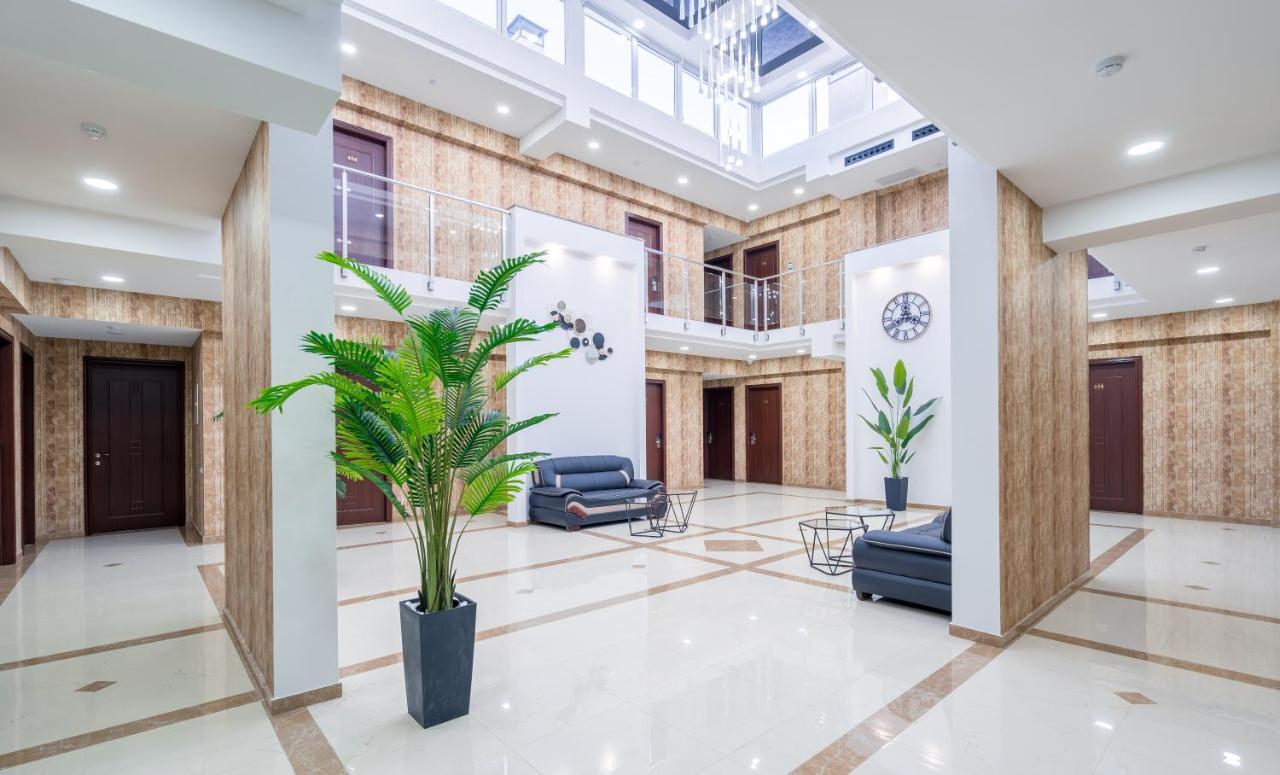 Aura Hotel Тбилиси Экстерьер фото