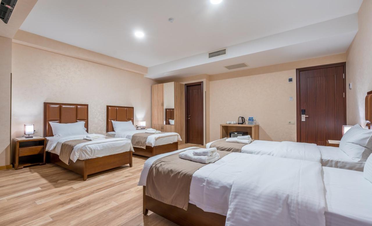 Aura Hotel Тбилиси Экстерьер фото